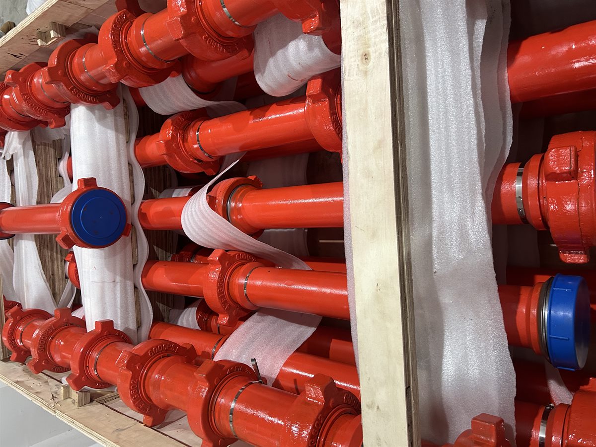 Flowline component packing